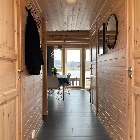 Selvag By The Sea Including Small Boat Apartment Sorvag (Fogn)